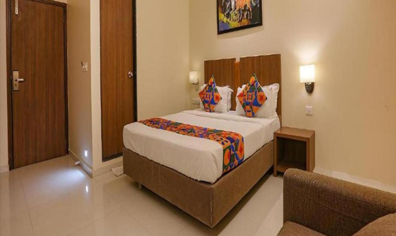 Fabhotel Royal International - Nr Mumbai International Airport Esterno foto